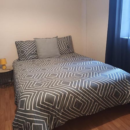 Maison Meublee Avec Parking Мулен Екстер'єр фото