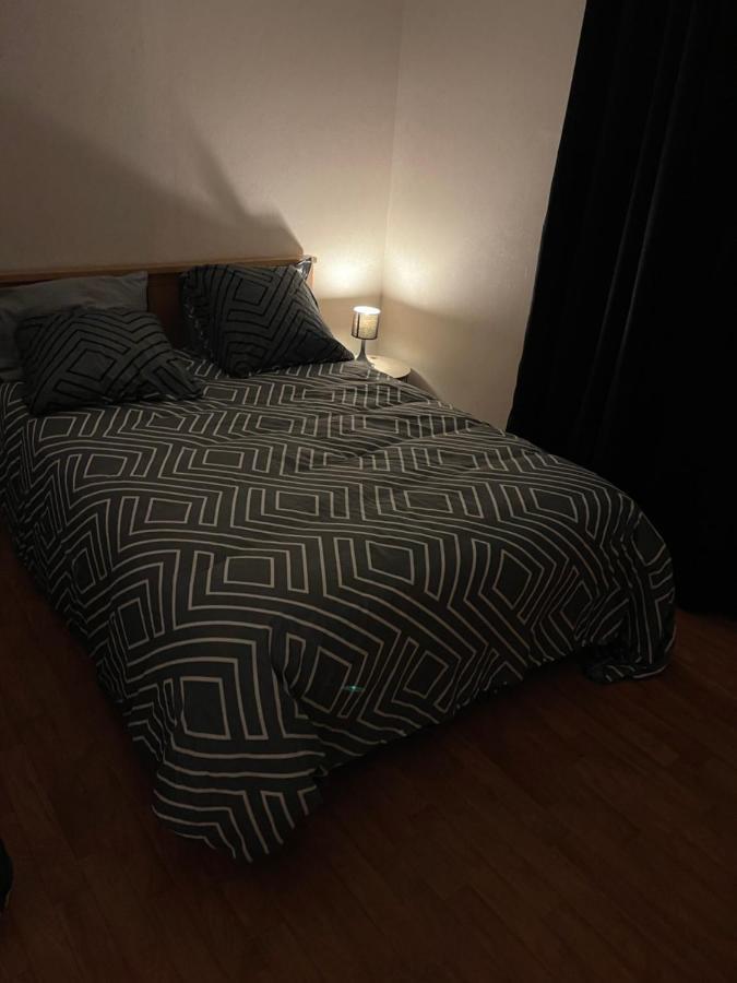 Maison Meublee Avec Parking Мулен Екстер'єр фото