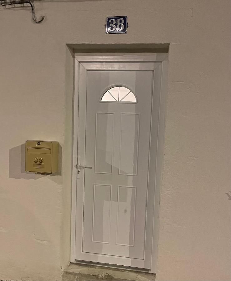 Maison Meublee Avec Parking Мулен Екстер'єр фото